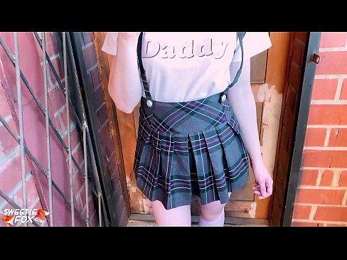 ❤️ ʻO ke kaikamahine kula e ʻū hohonu i kāna dick a hoʻopaʻa ʻia ma mua o nā papa. ❌ Homemade porn ma porn haw.hentaiser.ru ️❤
